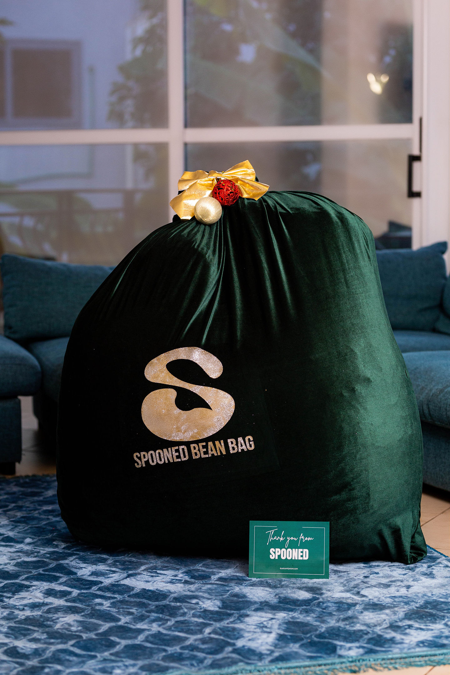 SILENT NIGHT - Image 5